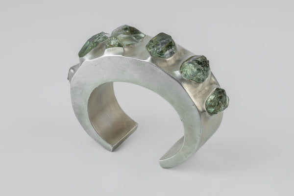 Crescent Bracelet (Terrestrial Surfaced, Green Amethyst, 30mm)